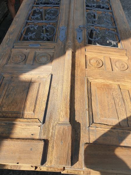 Sabbiatura porta in legno - dettaglio